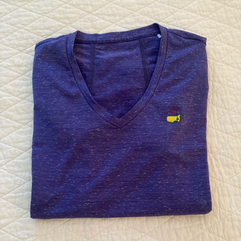 Magnolia Lane Tech V-Neck Masters Top